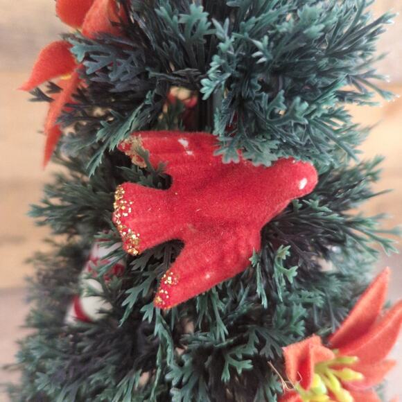 Vtg 1950s Tabletop Plastic Christmas Tree with Red Flocked Ornaments Gold Star - Picture 5 of 10